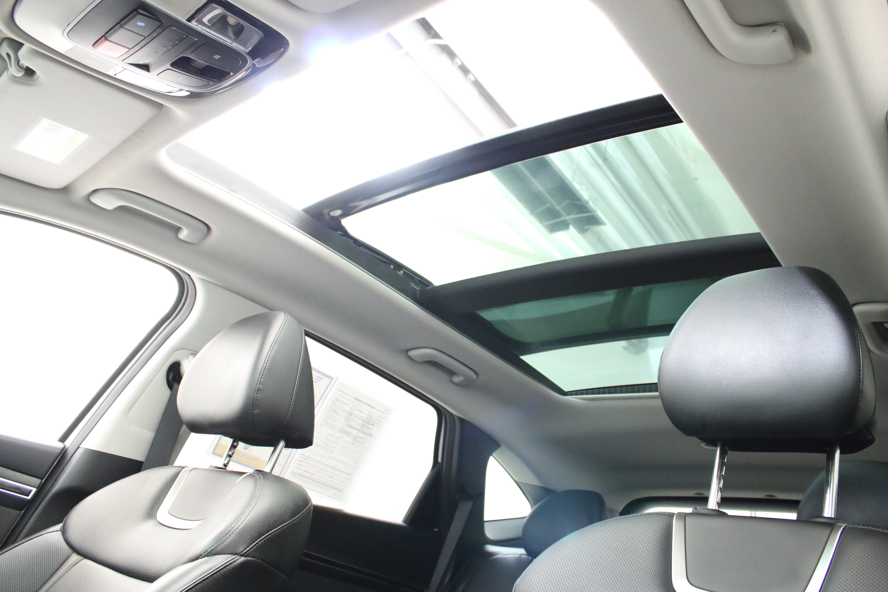 Used 2024 Hyundai Tucson Limited AWD/4WD image 25