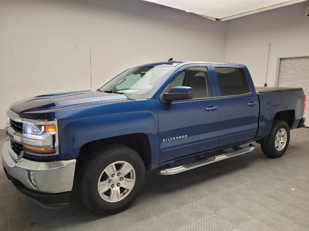 Used 2017 Chevrolet Silverado 1500 LT w/ LT Eassist Package RWD image 2
