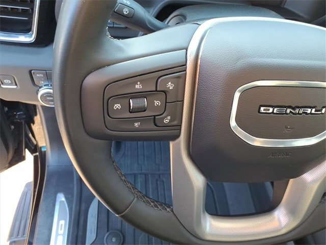 Used 2025 GMC Sierra 3500 Denali w/ Denali Reserve Package image 19