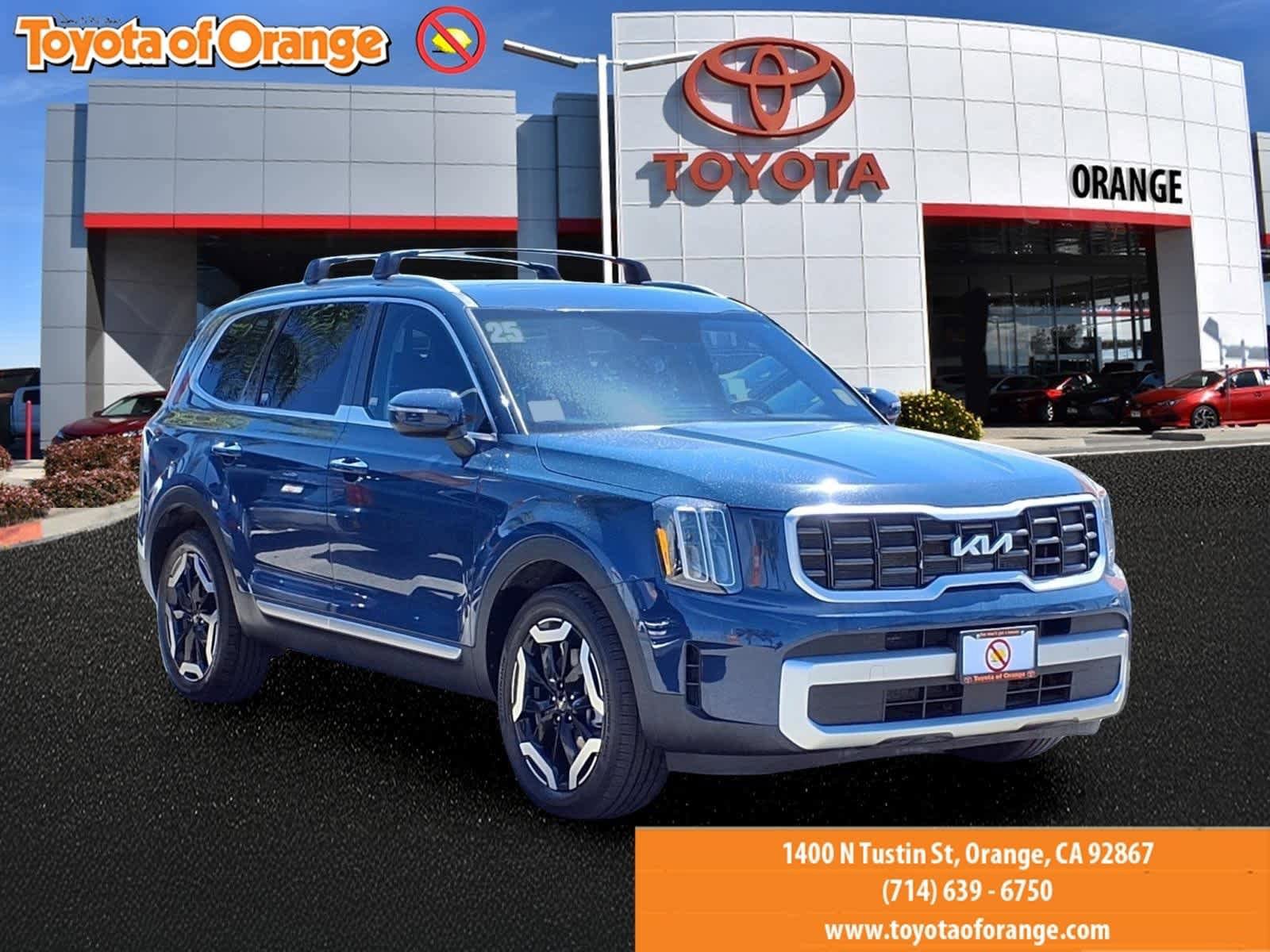 Used 2025 Kia Telluride S AWD/4WD image 1