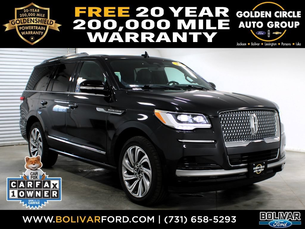 Used 2023 Lincoln Navigator Reserve AWD/4WD image 1
