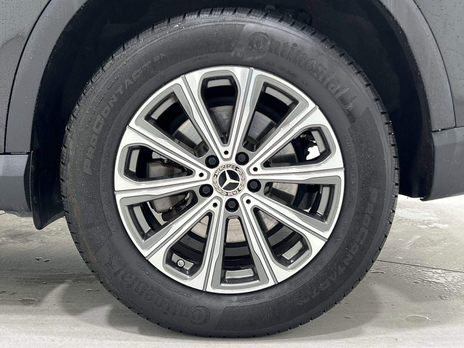 Used 2024 Mercedes-Benz GLC 300 4MATIC image 10