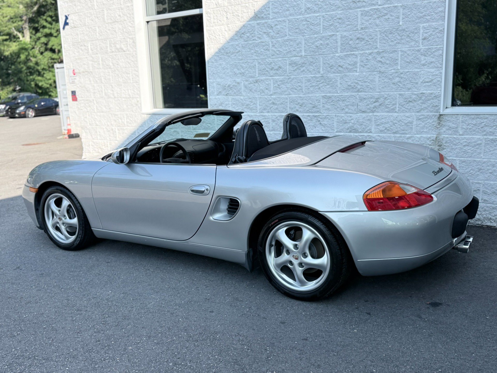 Used 2000 Porsche Boxster RWD image 12