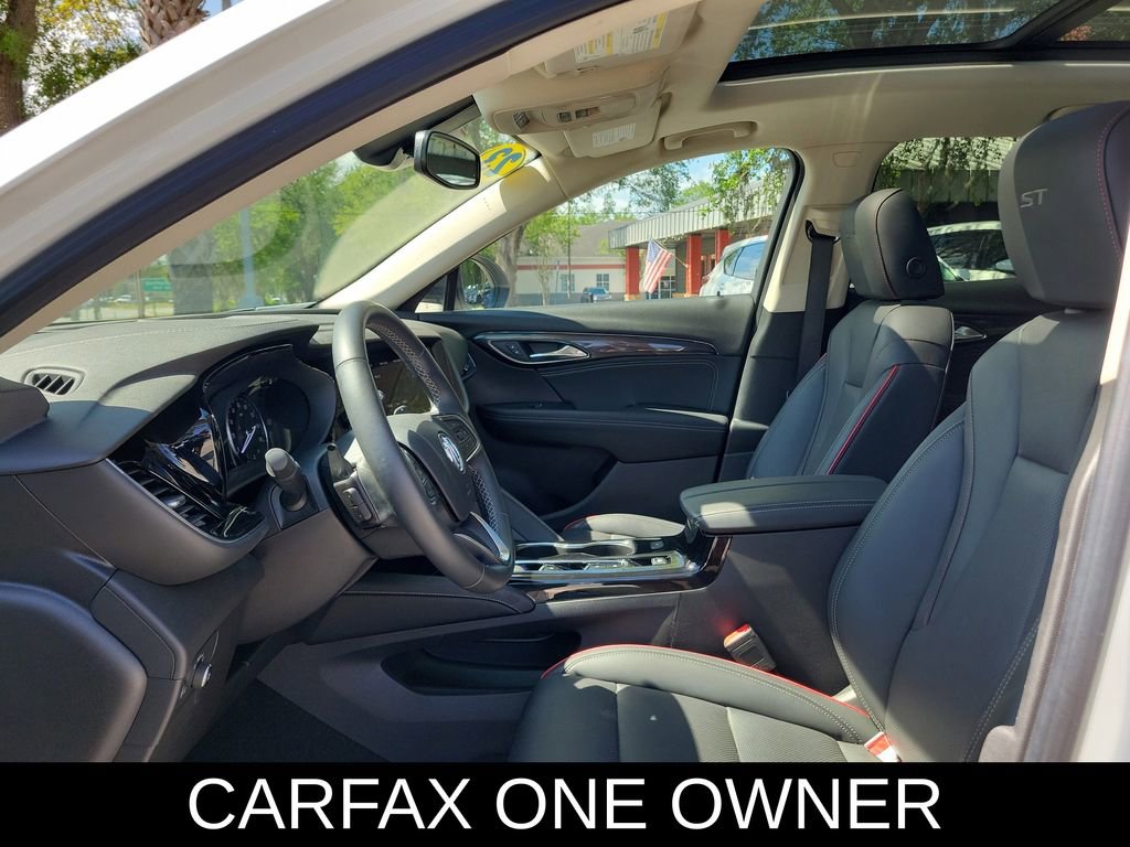 Used 2023 Buick Envision Essence w/ Sport Touring Package image 2