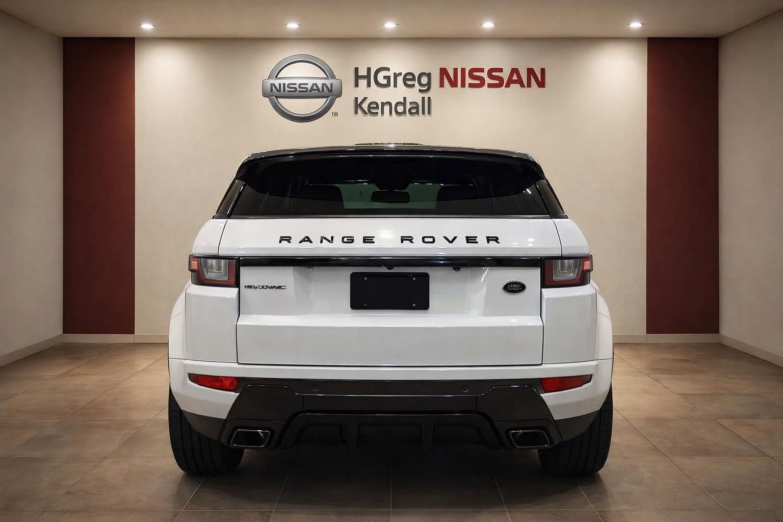Used 2019 Land Rover Range Rover Evoque HSE Dynamic AWD/4WD image 6
