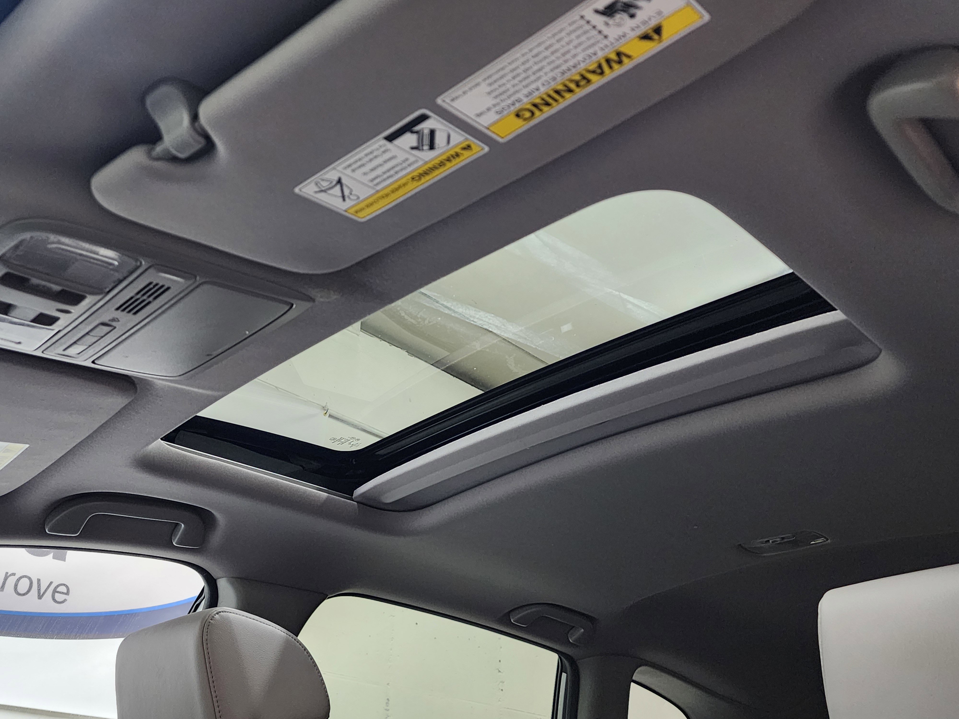 Used 2017 Honda CR-V Touring image 25