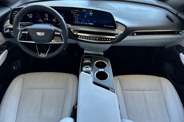 Certified 2024 Cadillac Lyriq Sport AWD/4WD image 13