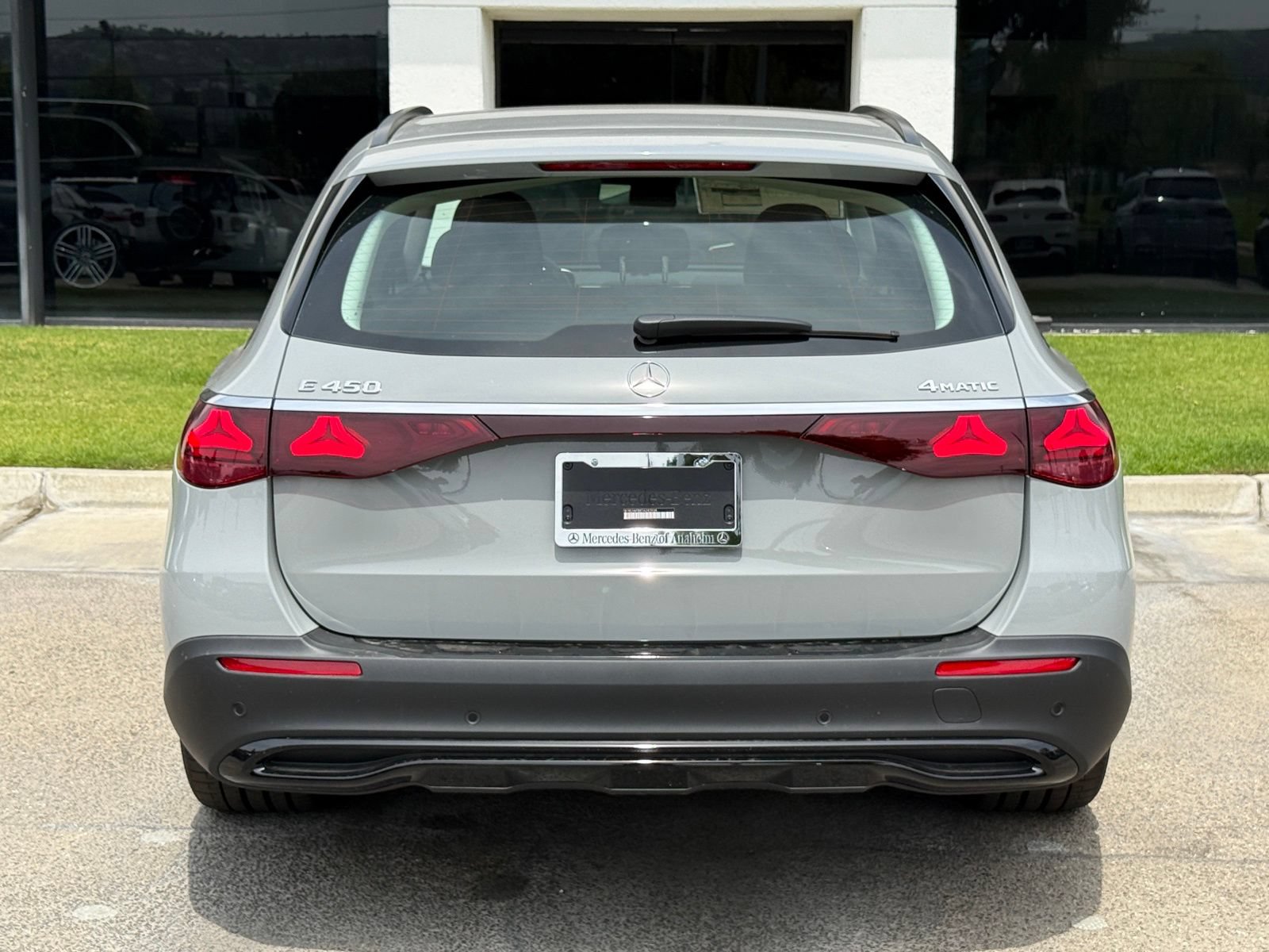 New 2026 Mercedes-Benz E 450 4MATIC All-Terrain Wagon image 14
