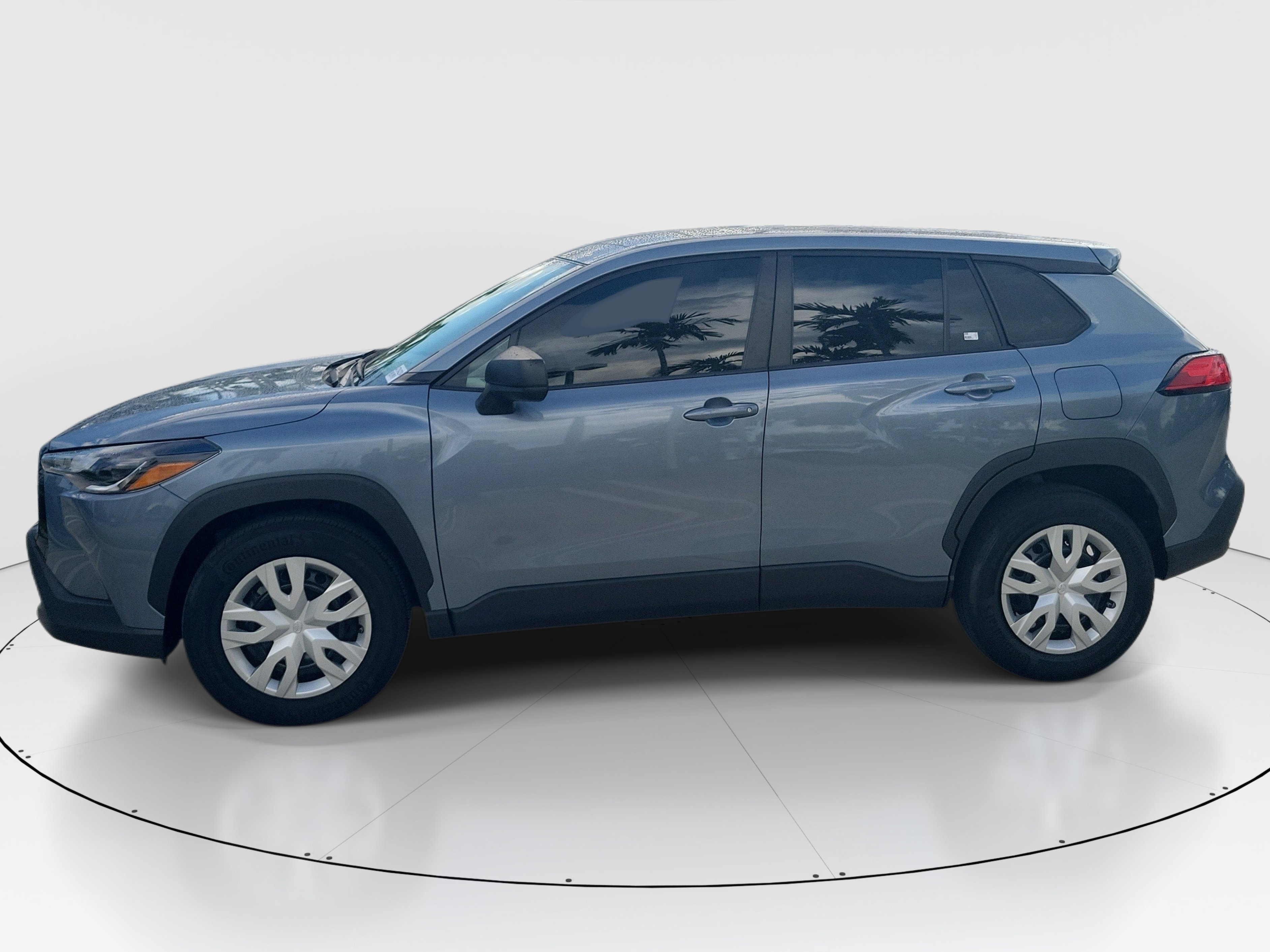 Certified 2024 Toyota Corolla Cross L FWD image 4