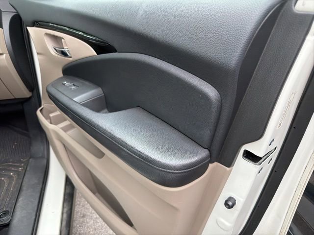 Used 2016 Honda Pilot Elite image 5