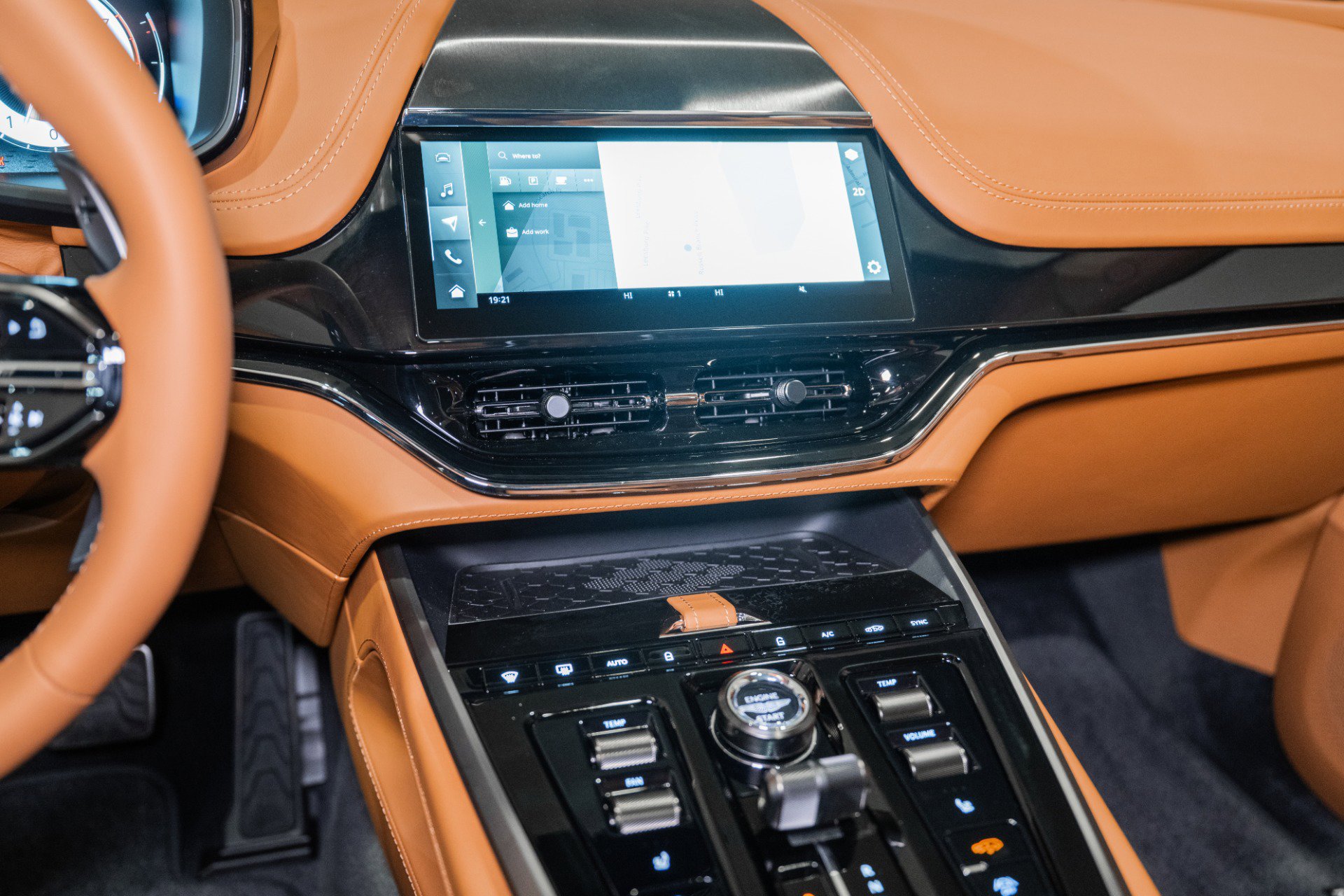 New 2026 Aston Martin DBX S image 28