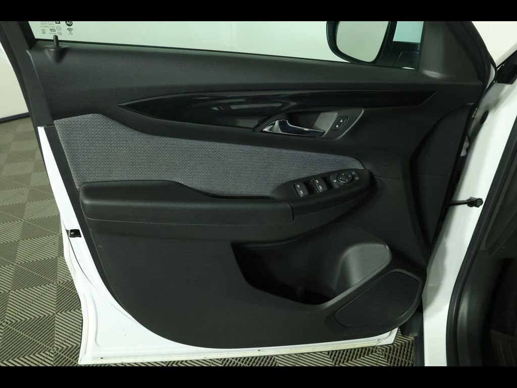 Used 2024 Chevrolet TrailBlazer LT image 21