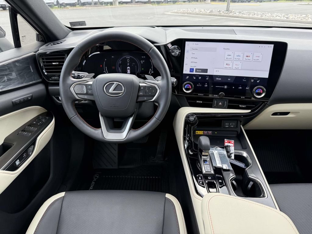 Used 2024 Lexus NX 350h AWD image 8