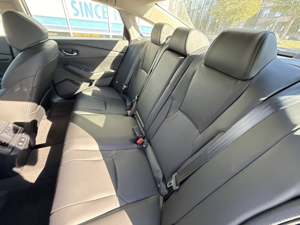 Used 2025 Honda Accord EX-L image 30