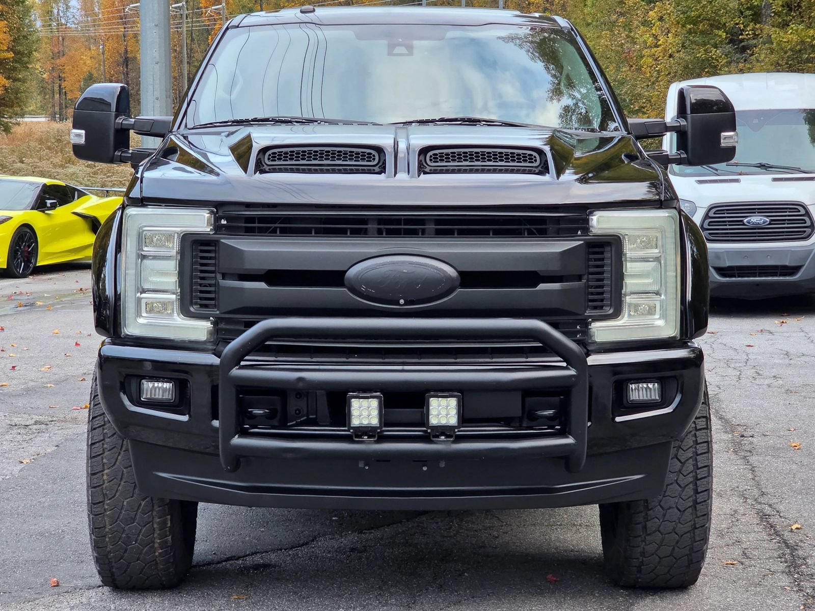 Used 2017 Ford F250 Lariat w/ Lariat Ultimate Package AWD/4WD image 11