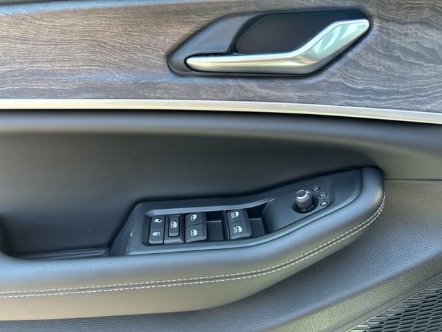 New 2026 Jeep Grand Cherokee L 4WD image 15