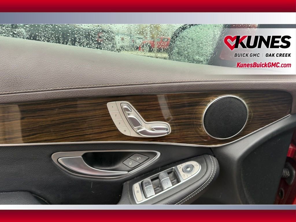 Used 2018 Mercedes-Benz GLC 300 w/ Premium Package image 6