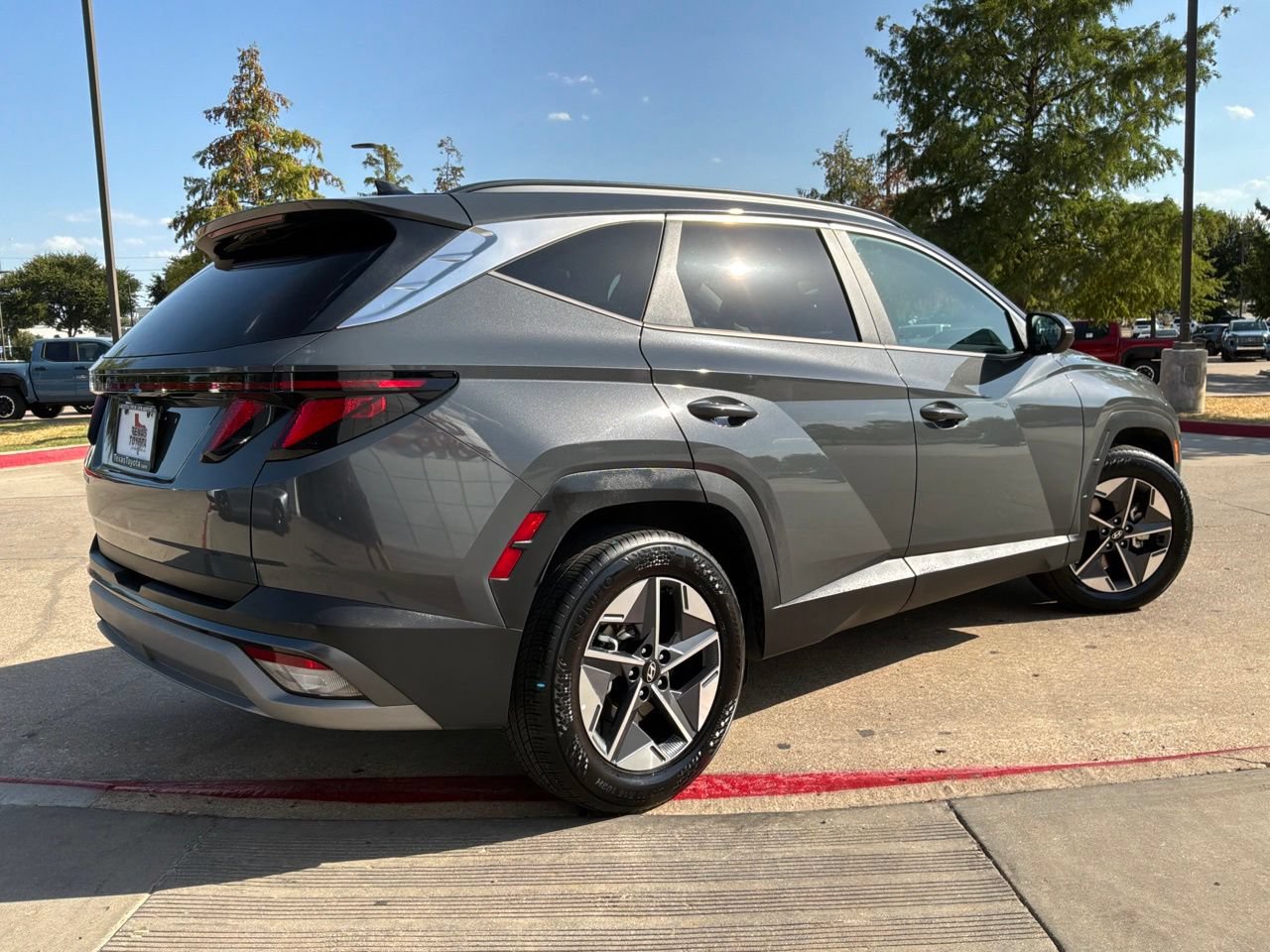 Used 2026 Hyundai Tucson SEL FWD image 6
