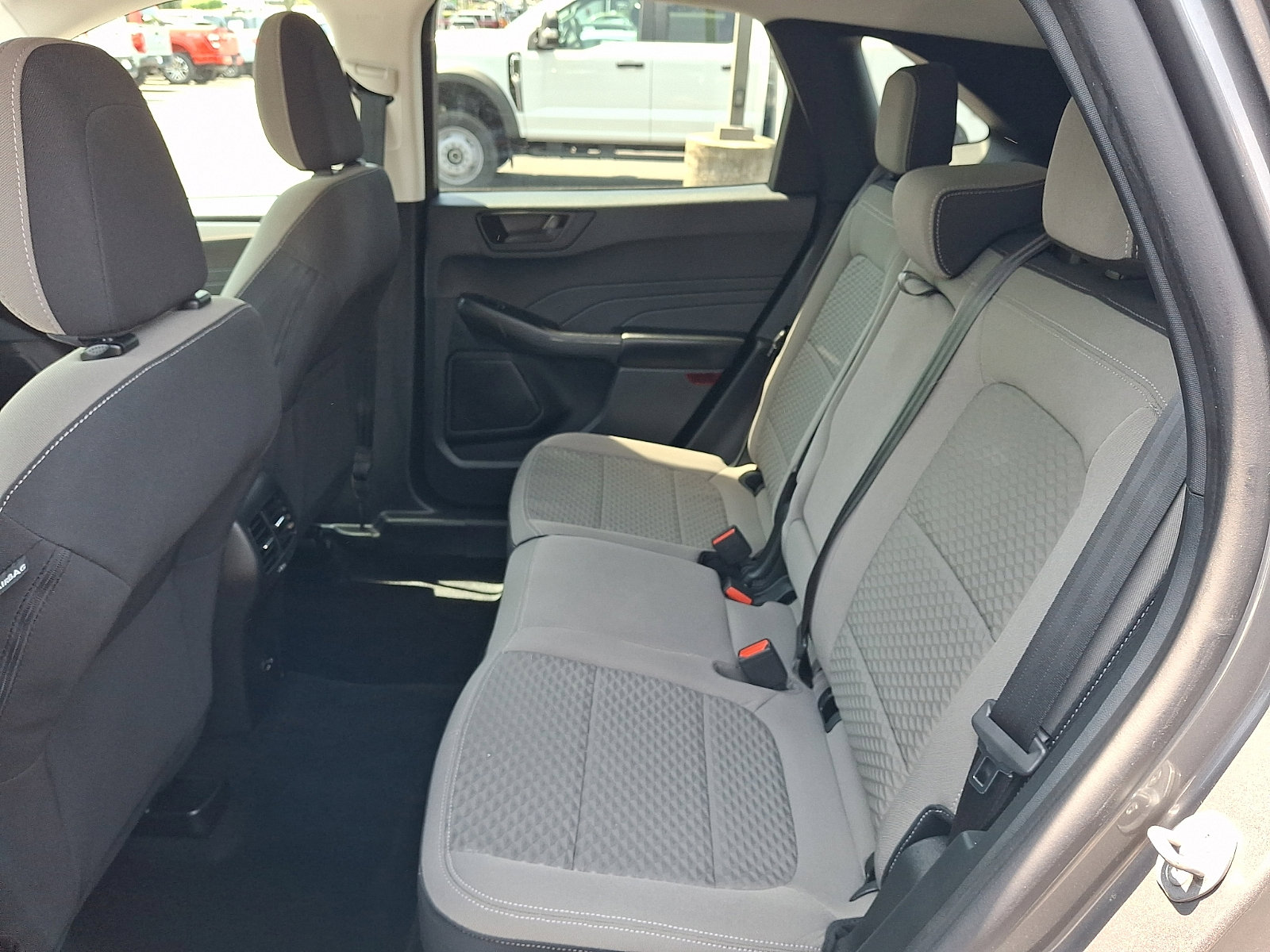 Certified 2022 Ford Escape SE w/ SE Sport Appearance Package image 11