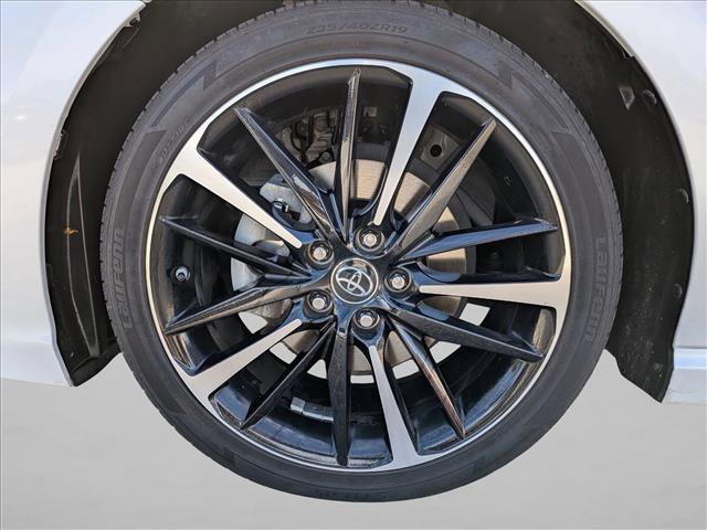 Used 2019 Toyota Camry XSE image 21