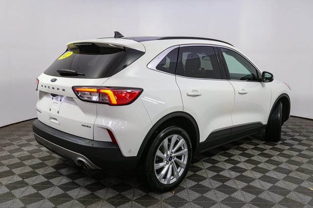 Used 2022 Ford Escape Titanium w/ Titanium Elite Package image 13