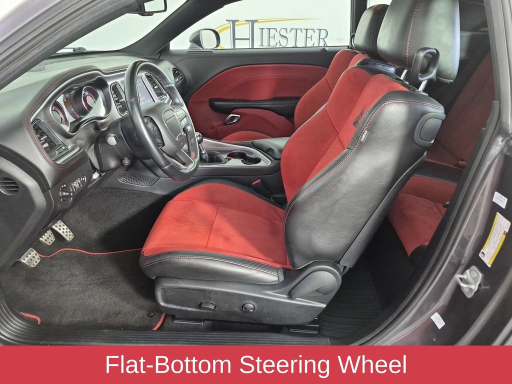 Used 2022 Dodge Challenger R/T Scat Pack w/ Dynamics Package RWD image 17