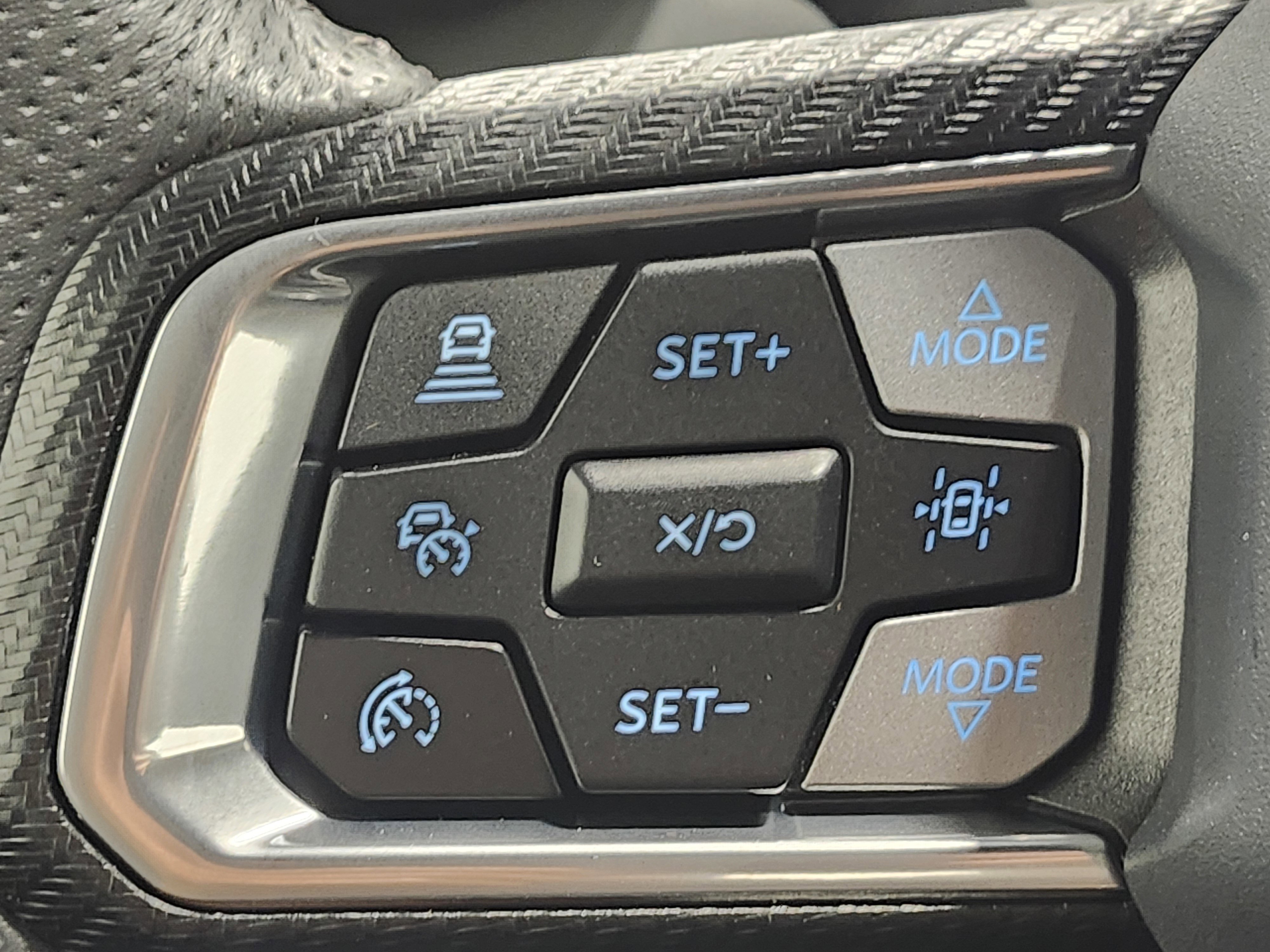 Used 2024 Ford Mustang GT Premium image 34