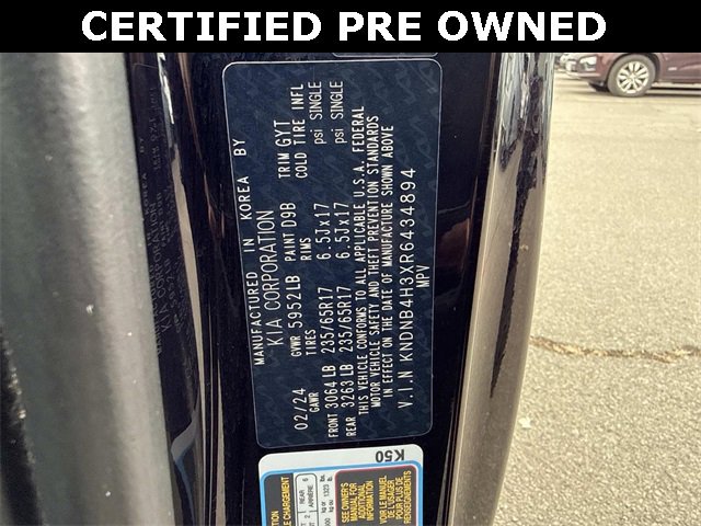 Used 2024 Kia Carnival LX image 29