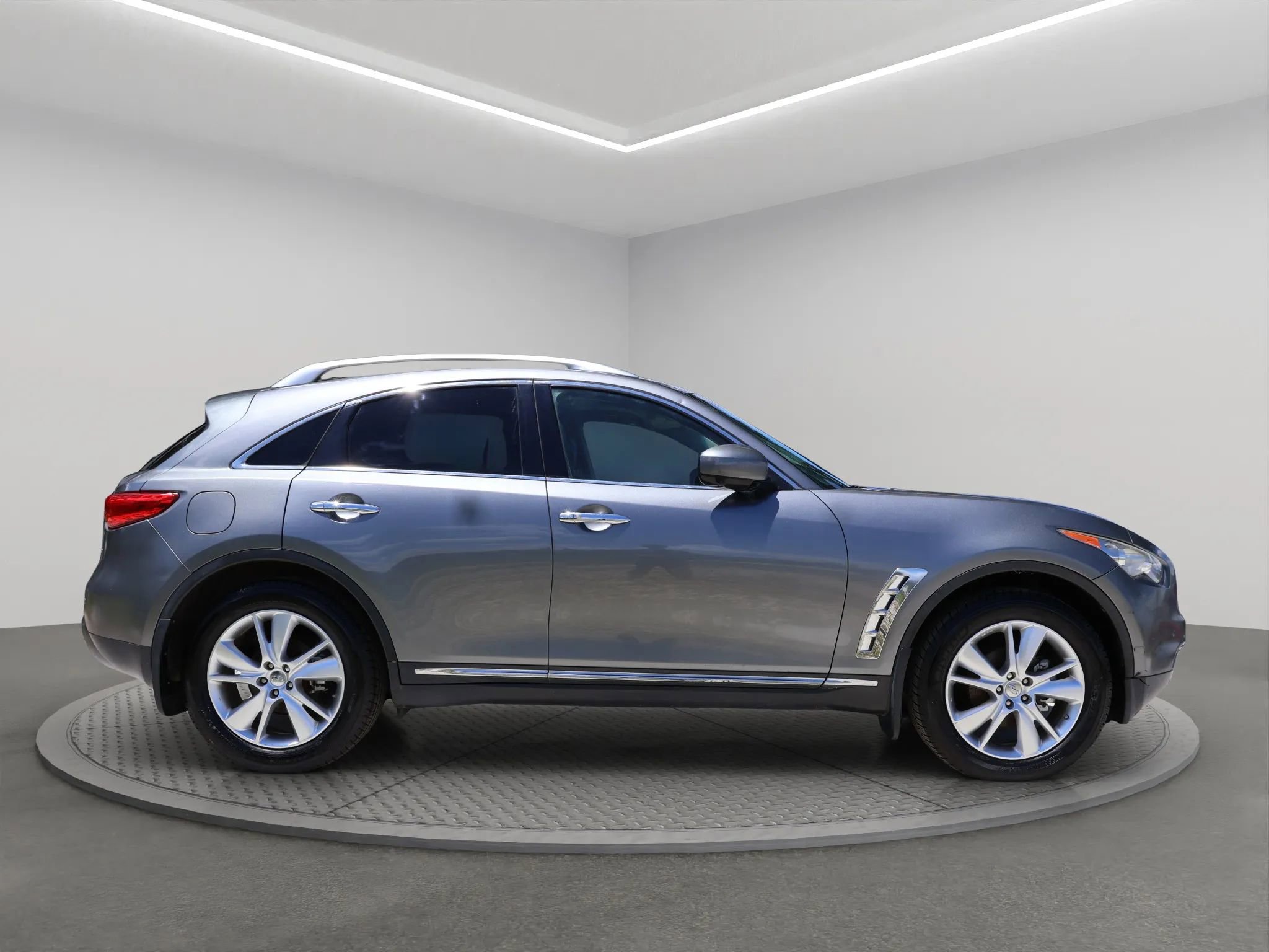 Used 2012 INFINITI FX35 AWD w/ Premium Pkg image 6