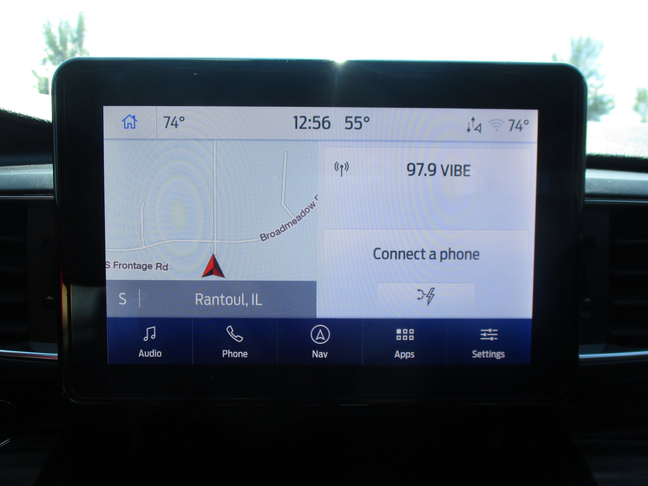 Used 2022 Ford Explorer Limited w/ Hybrid Equipment Group 310A AWD/4WD image 23