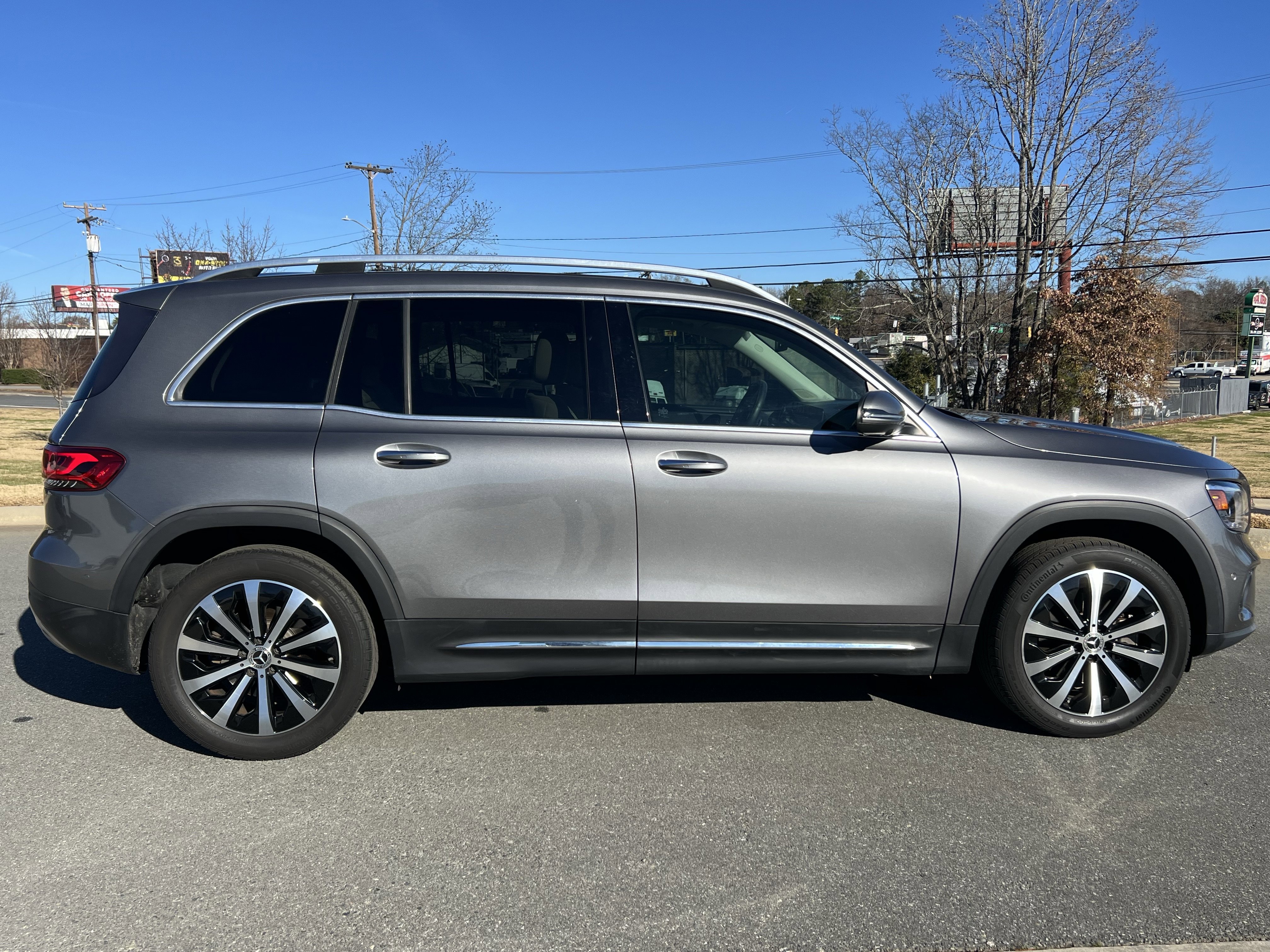 Used 2022 Mercedes-Benz GLB 250 image 10