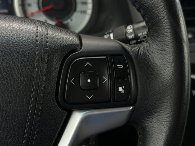 Used 2015 Toyota Sienna SE FWD image 27