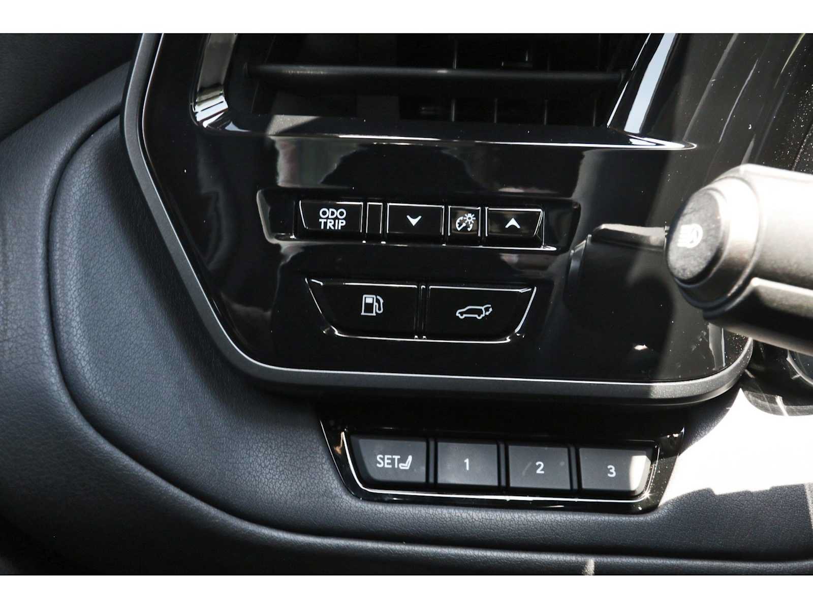 Used 2024 Lexus TX 350 AWD w/ Captains Chair Package image 21