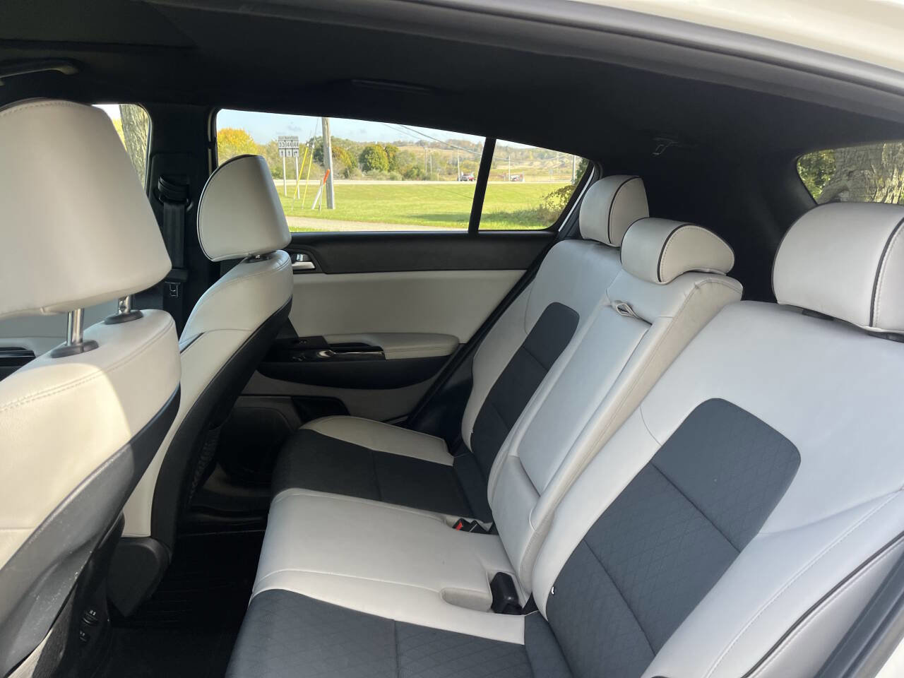 Used 2018 Kia Sportage EX w/ EX Sport Appearance Package image 30