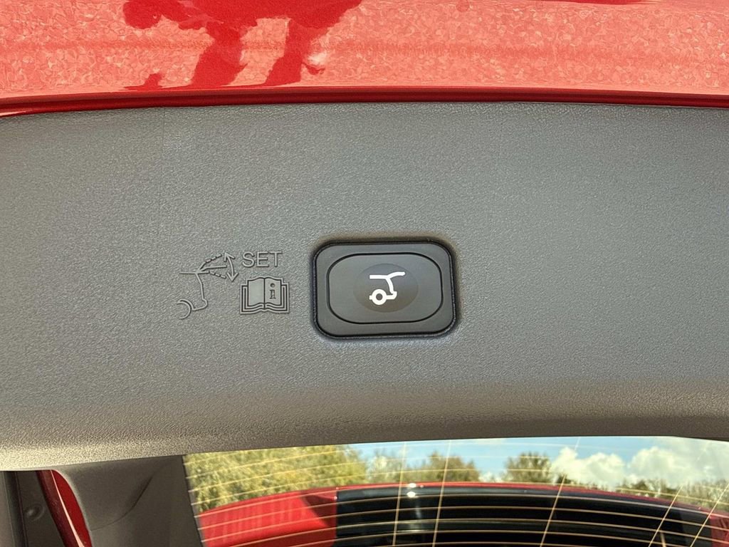 New 2026 Lincoln Nautilus Premier w/ Equipment Group 102A image 12