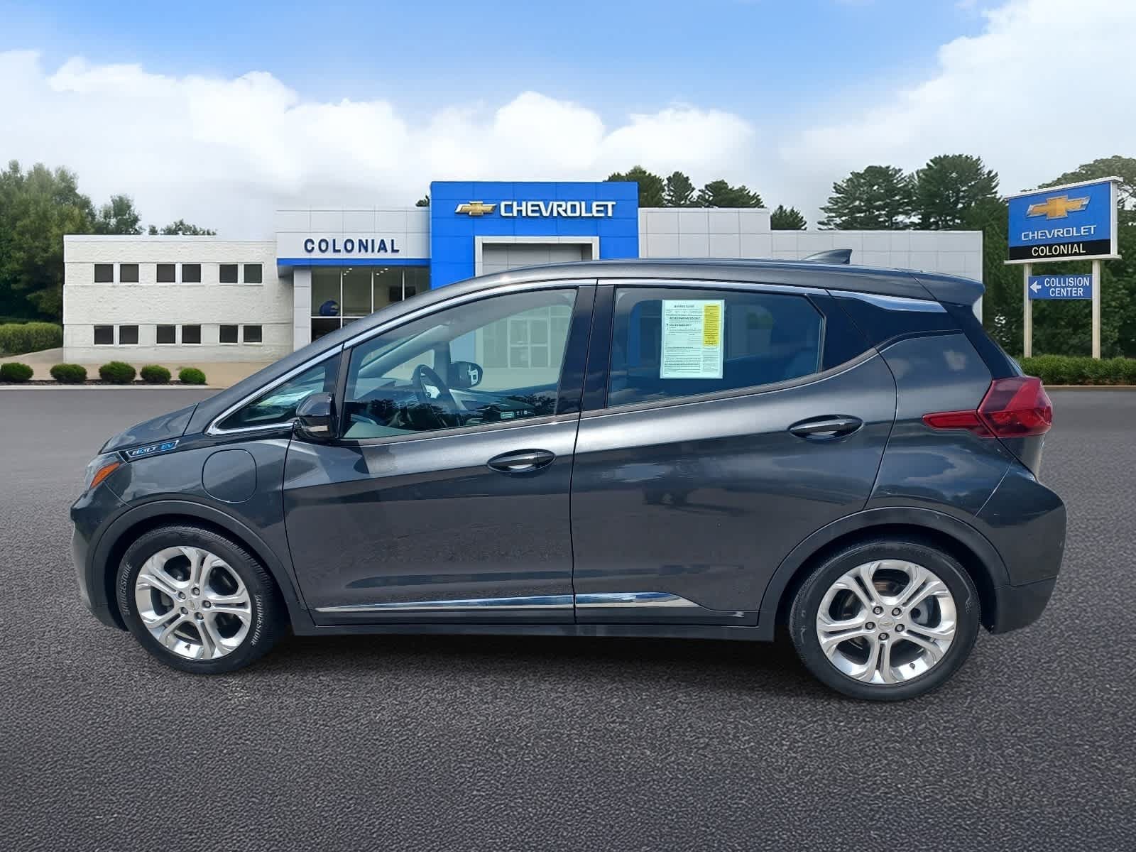 Used 2018 Chevrolet Bolt LT FWD image 6