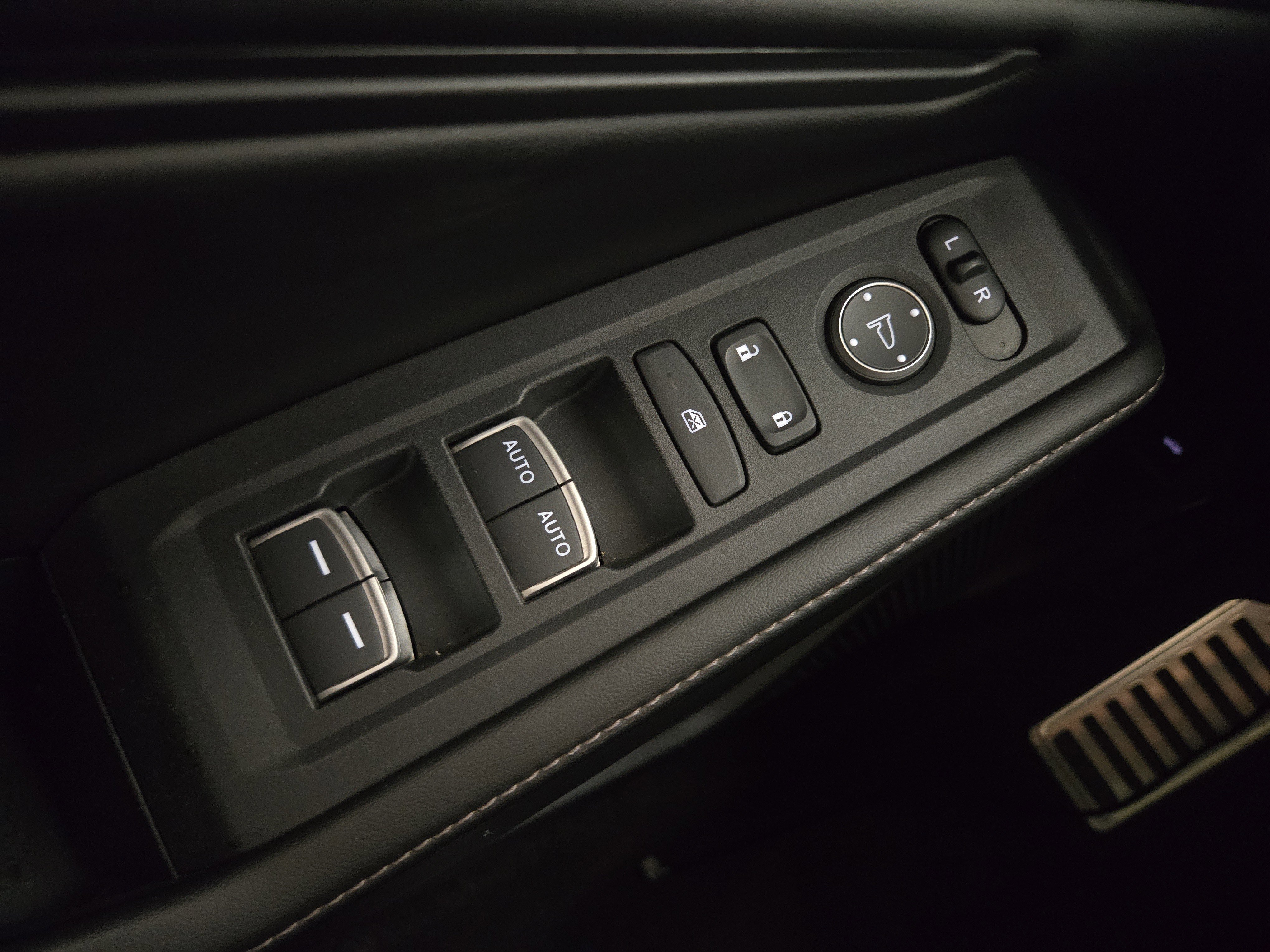 Used 2024 Honda Accord Sport image 26