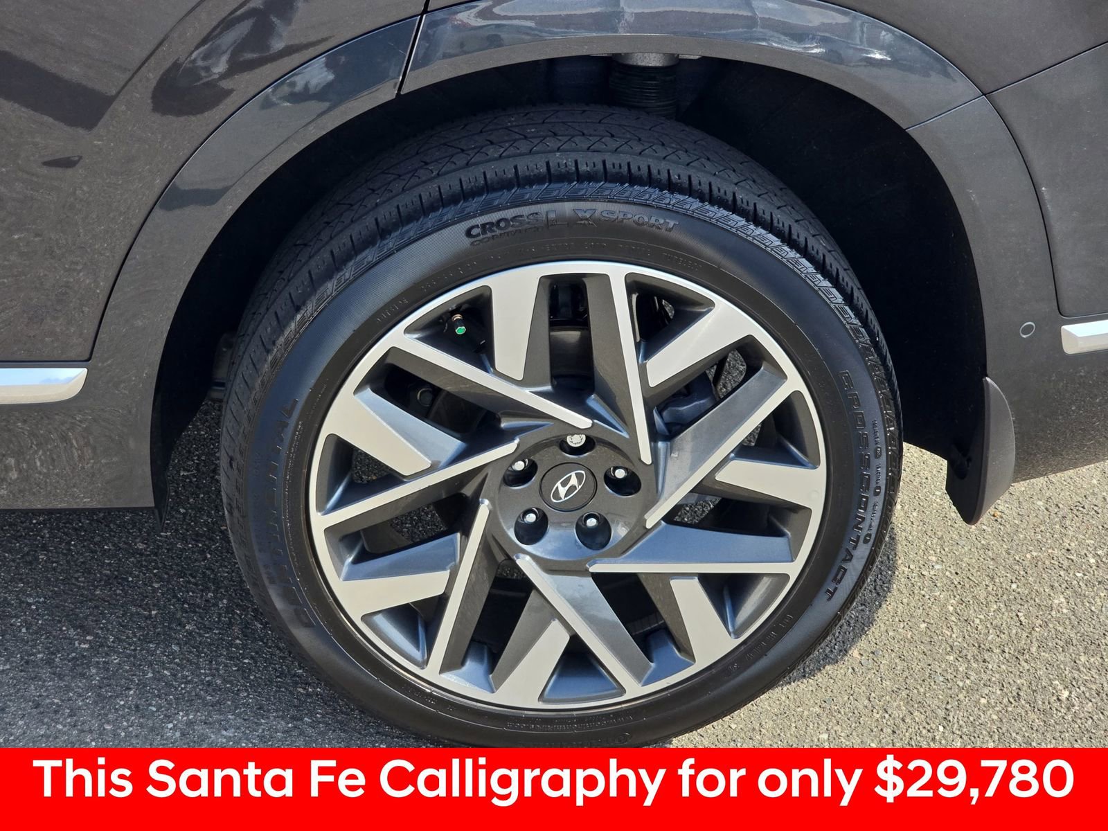 Used 2023 Hyundai Santa Fe Calligraphy image 40