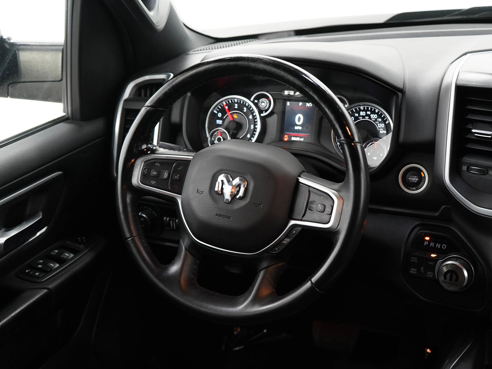 Used 2019 RAM 1500 Big Horn AWD/4WD image 14