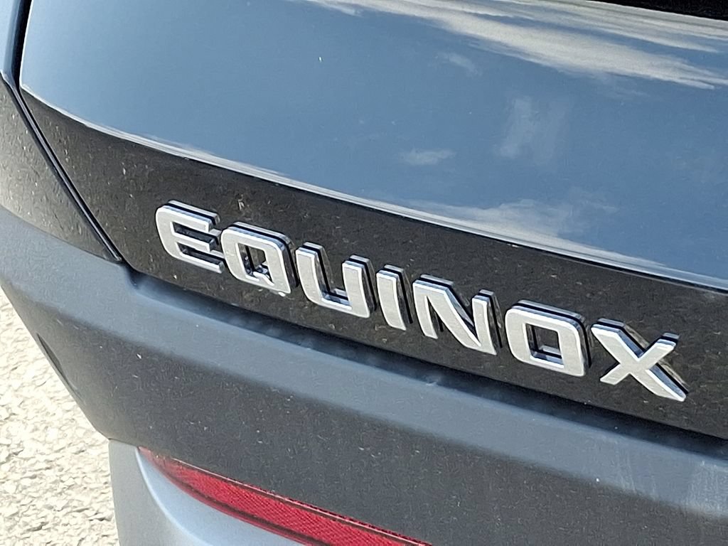 New 2027 Chevrolet Equinox LT FWD image 11