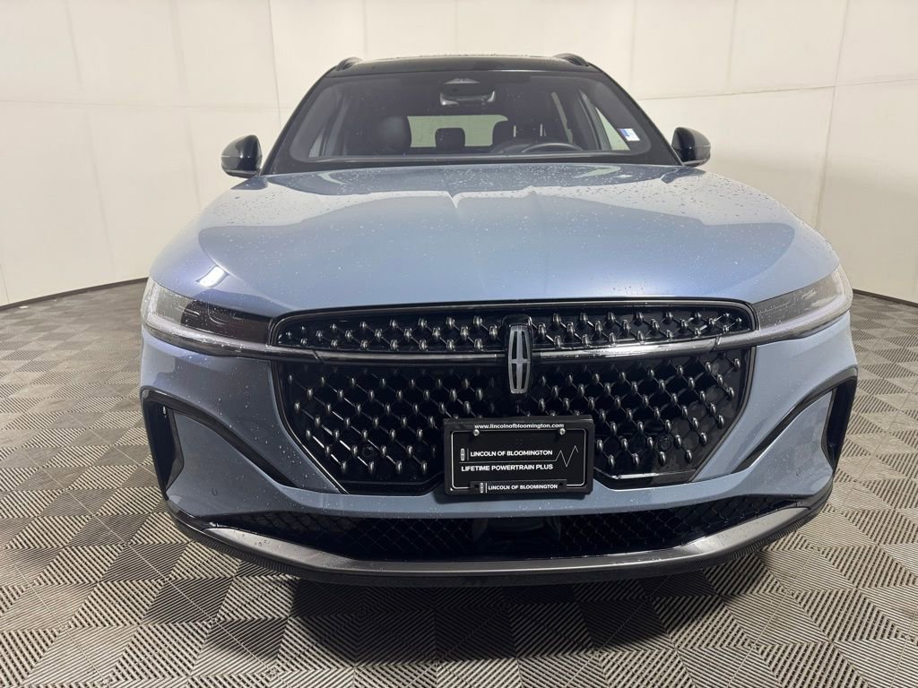 New 2025 Lincoln Nautilus Reserve w/ Jet Appearance Package AWD/4WD image 8