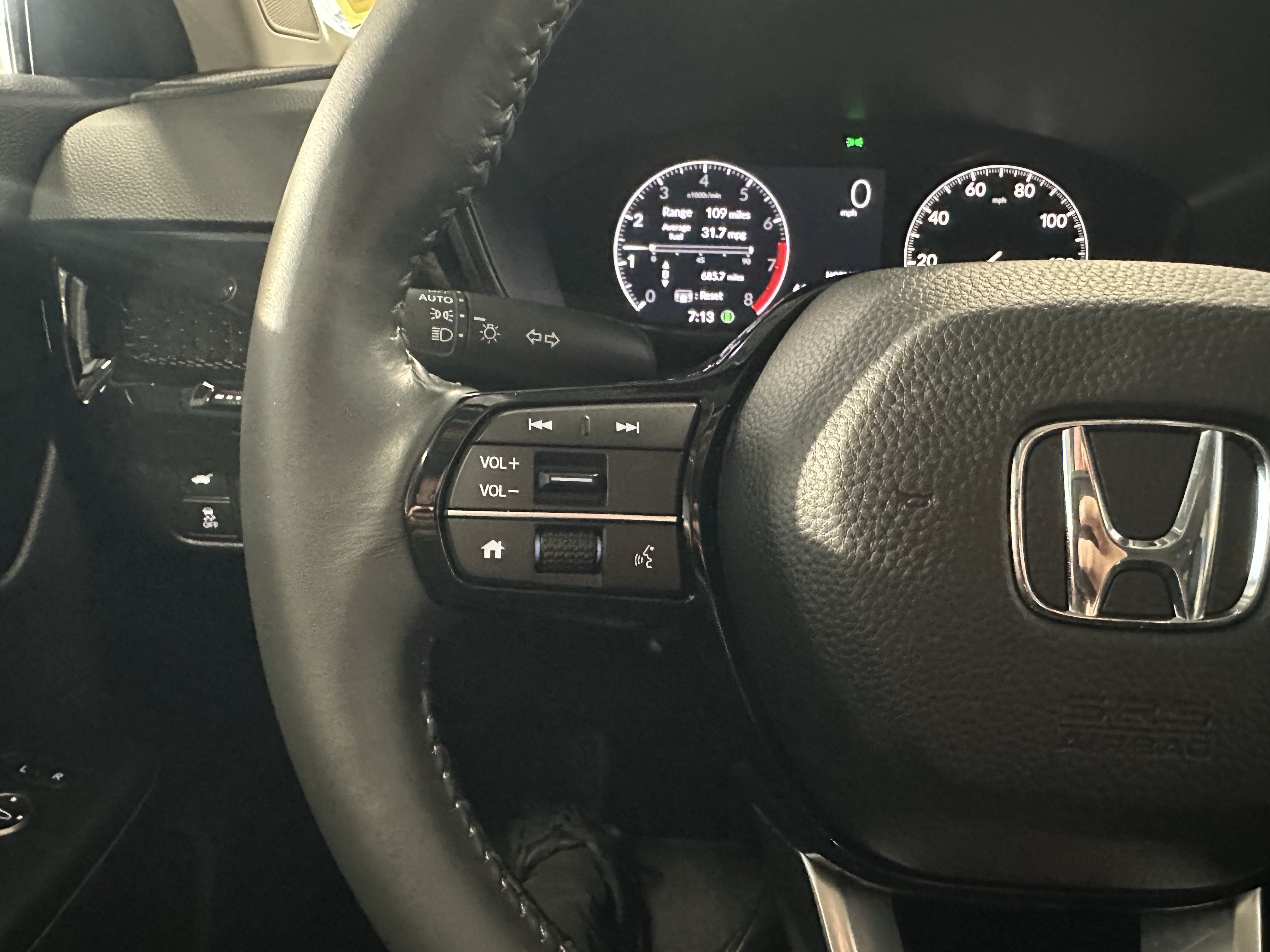 Used 2023 Honda CR-V EX-L image 11