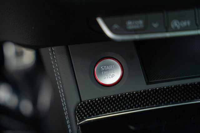 Used 2024 Audi SQ5 Premium Plus image 30