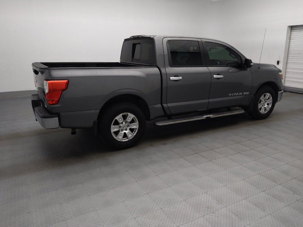 Used 2019 Nissan Titan SV RWD image 10
