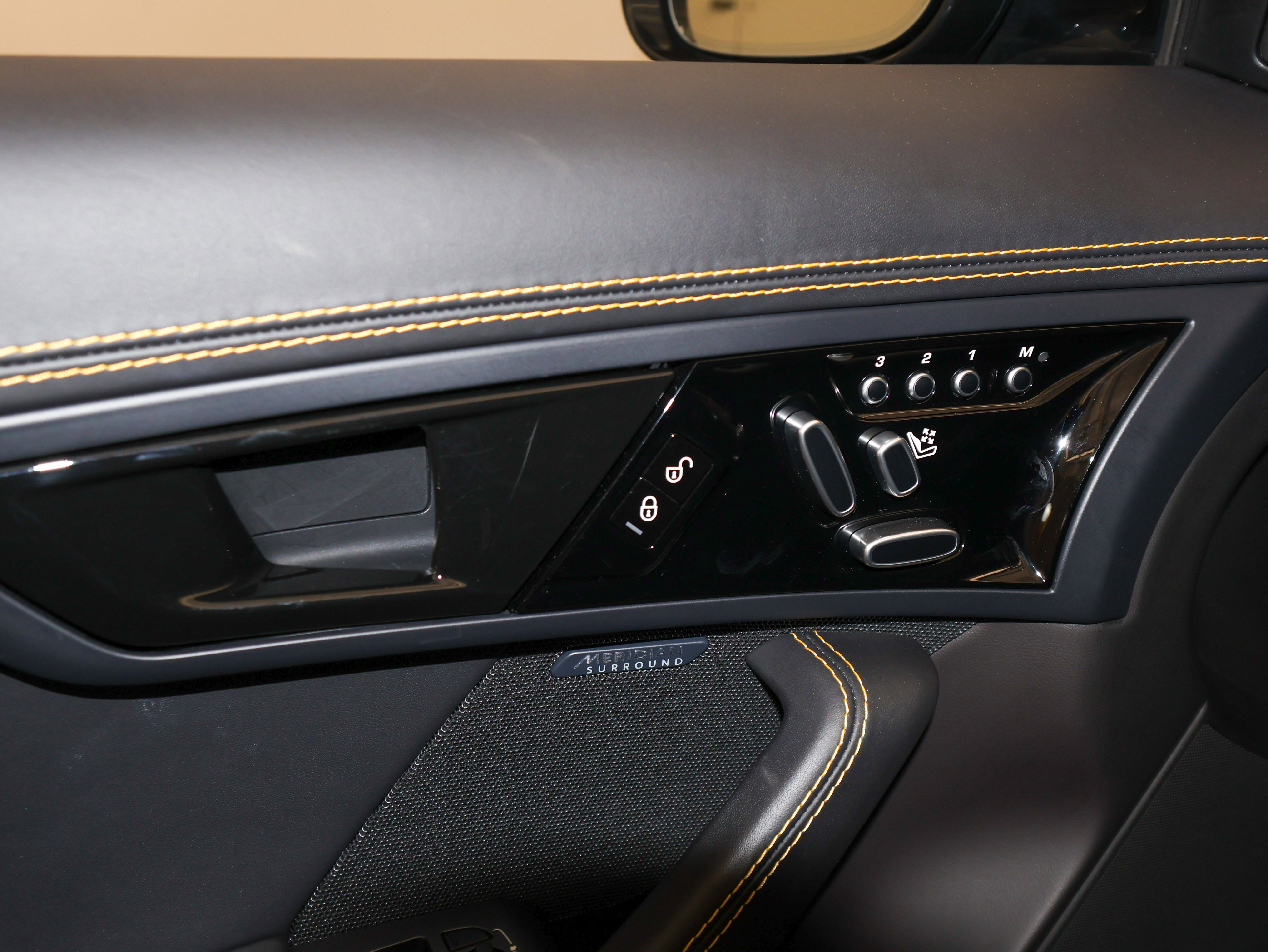 Used 2018 Jaguar F-TYPE 400 Sport image 20