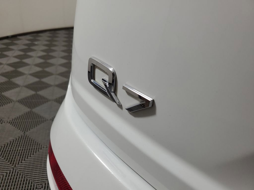 Used 2017 Audi Q7 3.0T Premium Plus image 8