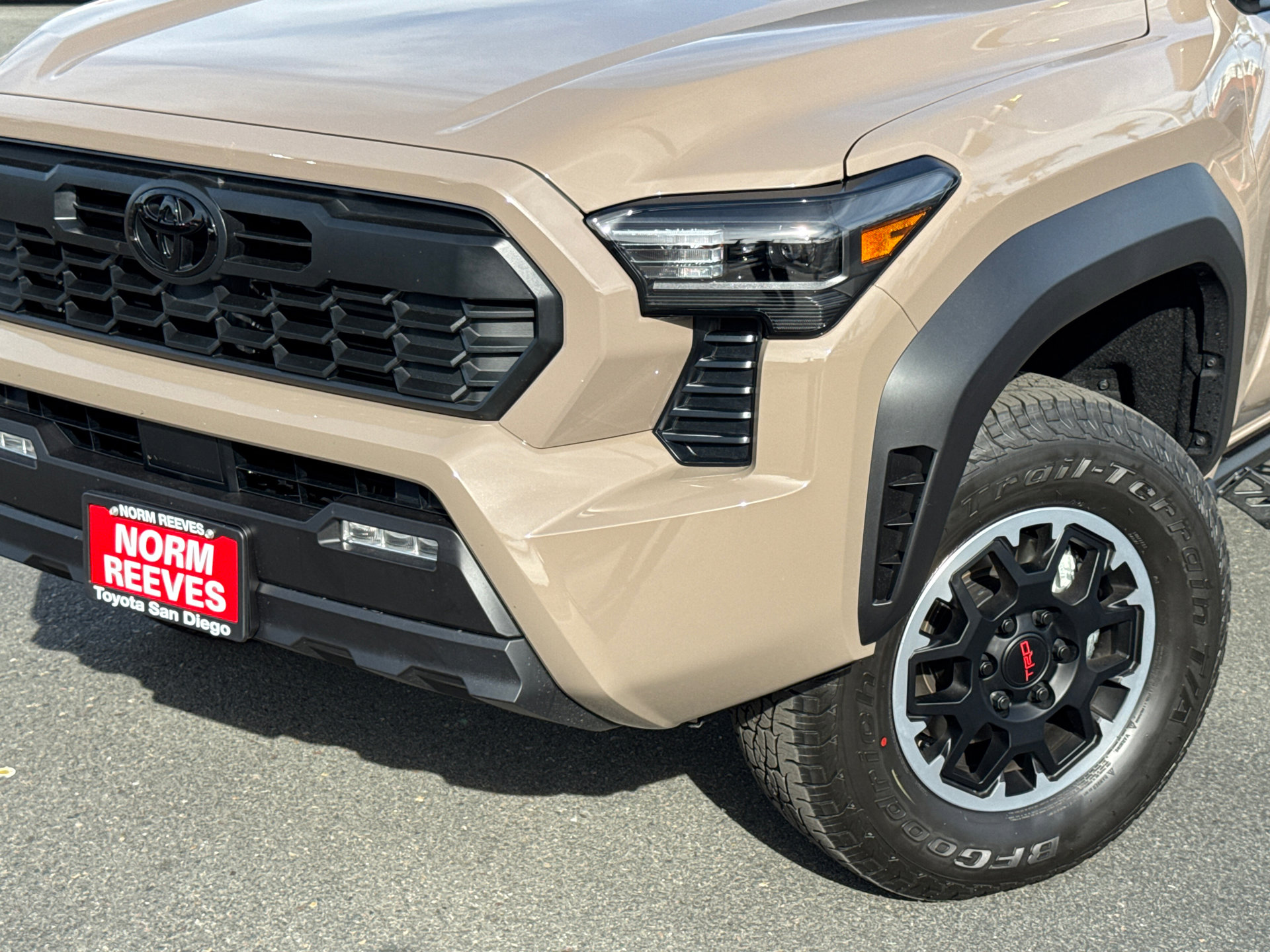 New 2026 Toyota Tacoma TRD Off-Road image 3