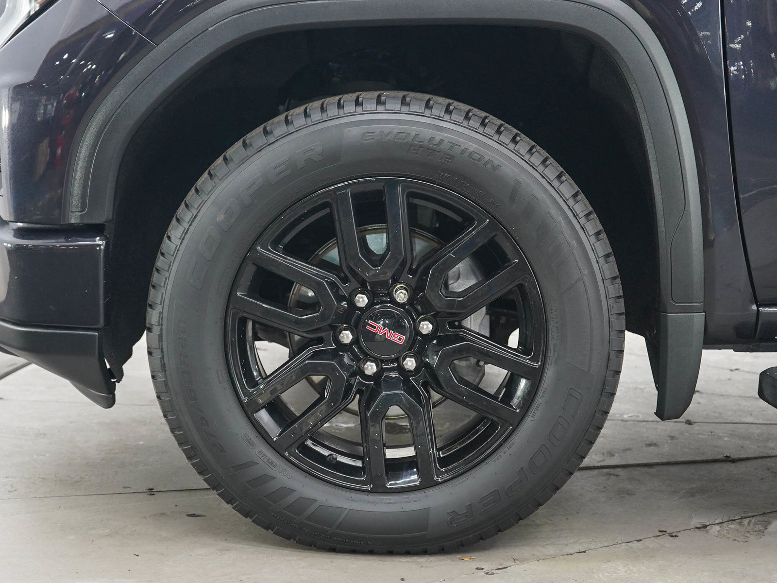 Used 2022 GMC Sierra 1500 Elevation w/ LPO, Elevation Black Package AWD/4WD image 28