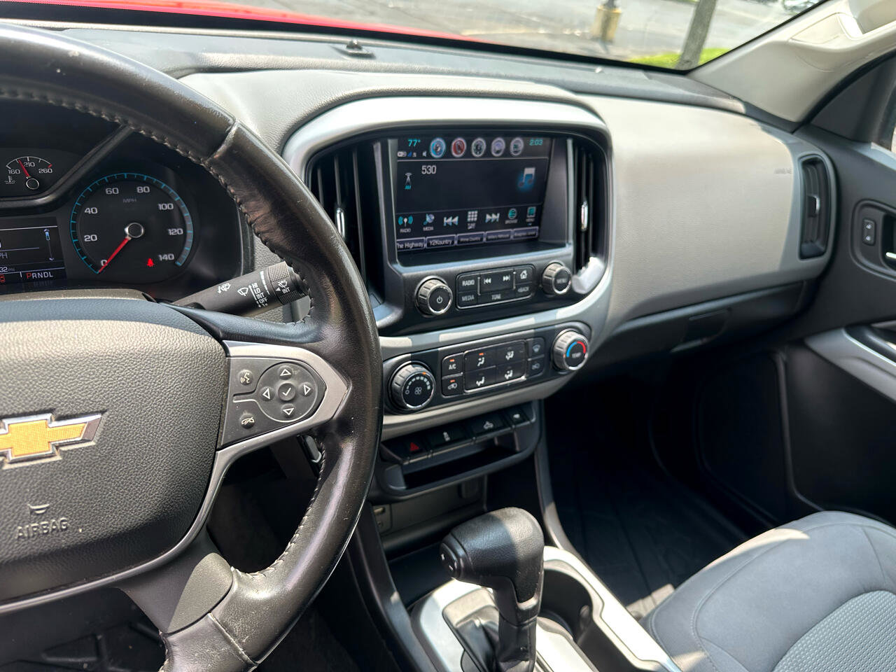 Used 2018 Chevrolet Colorado LT image 19