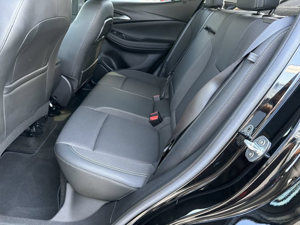 Used 2023 Buick Encore GX Select FWD image 17